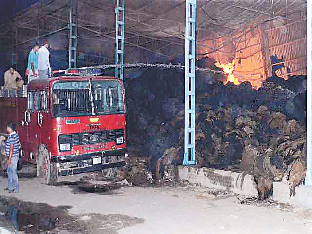 fire in Rice mill warehouse 