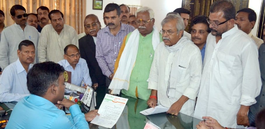 The party submitted a memorandum to the problems of farmers