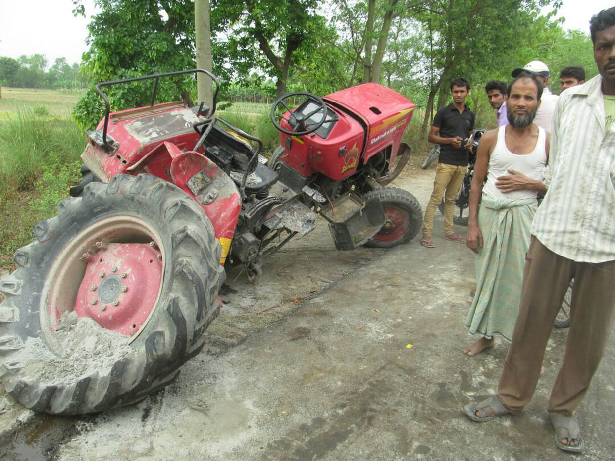-14 people injured in the collision of bus and tractor