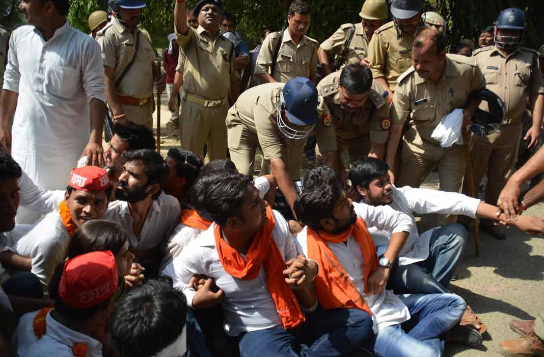 Allahabad University fierce on the issue of offline entrance exam.