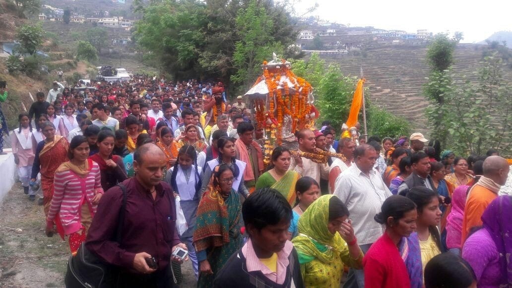baba kedarnath doli move to kedar dham.