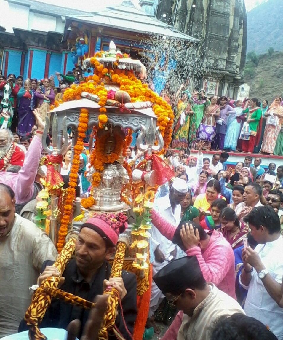 baba kedarnath doli move to kedar dham.