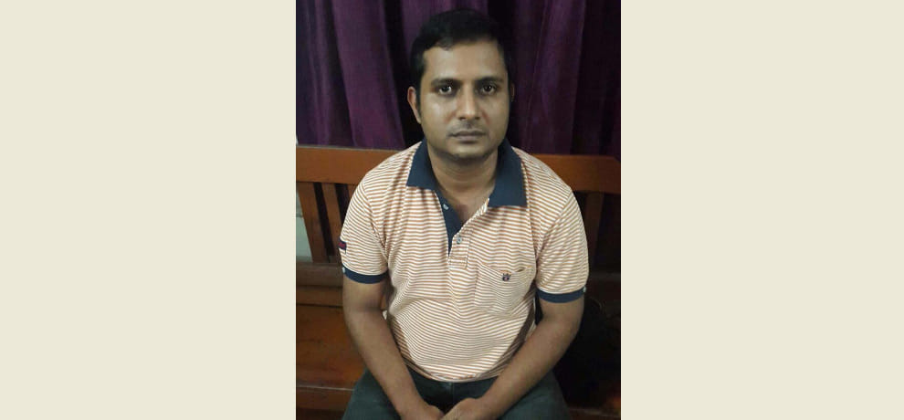 fraud woman doctor three and half lakh gurgaon