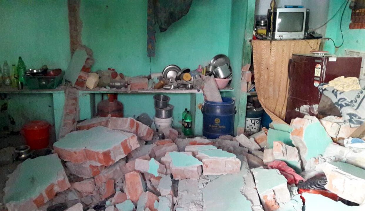 Gas cylinder explodes, four injured