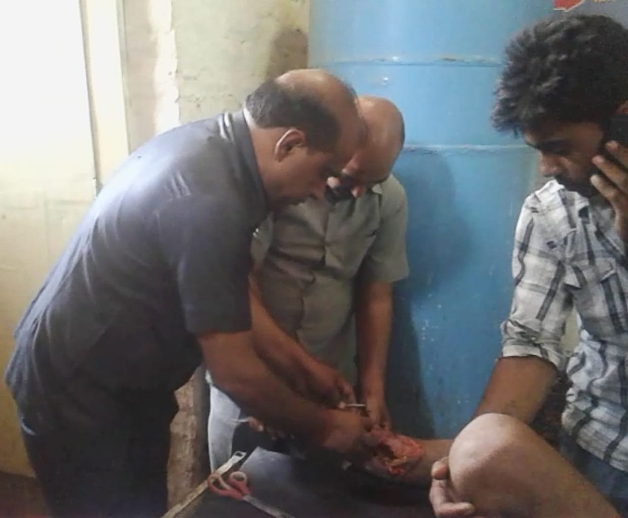 Young man was shot, said the road accident