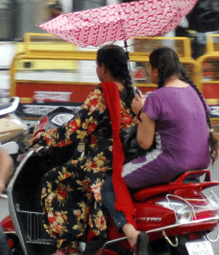 barish ne dilai garmi se raahat