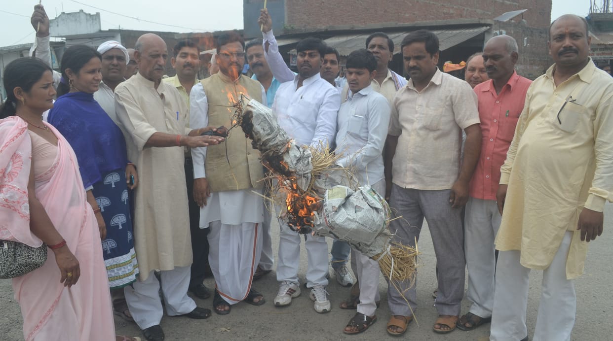 Only BJP blew Azam Khan's effigy