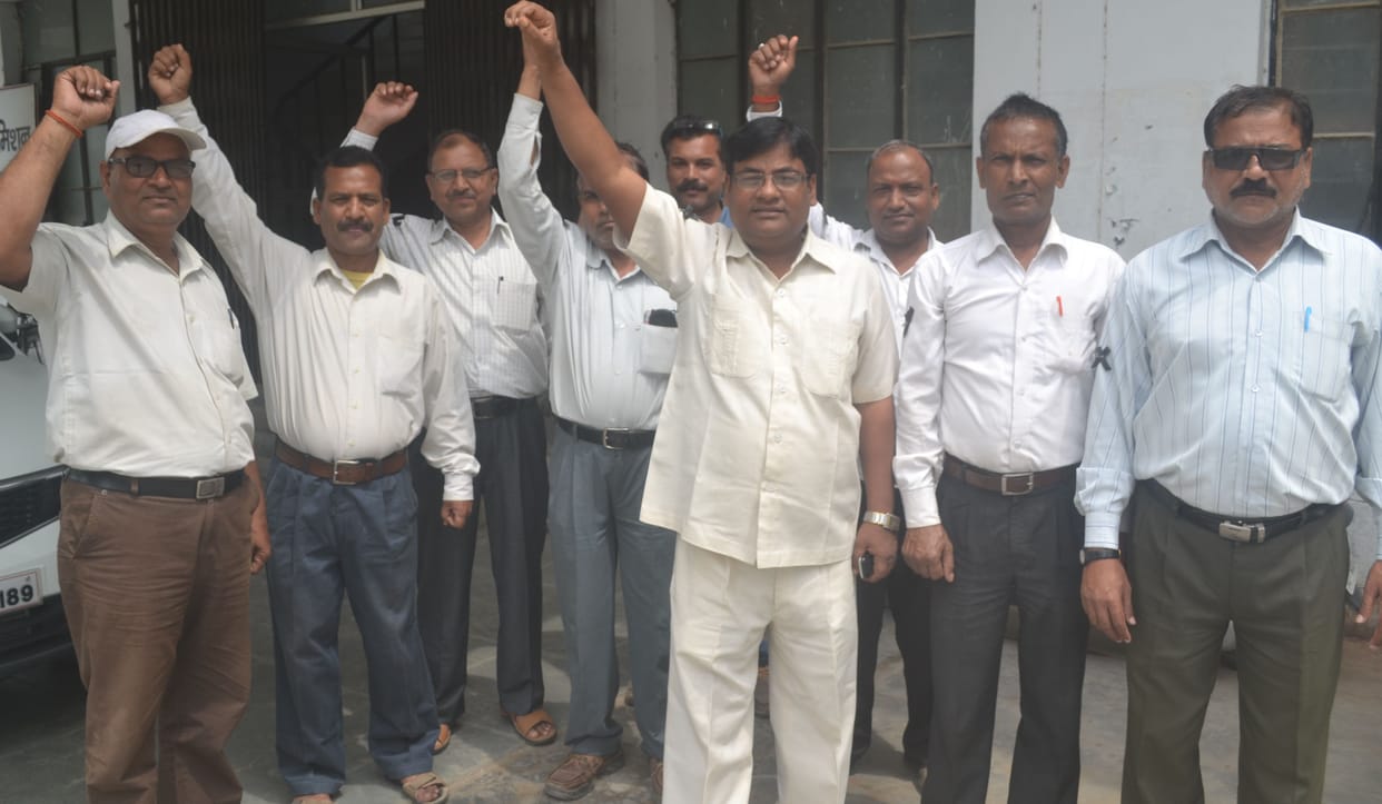 DRDA employees continue to demonstrate