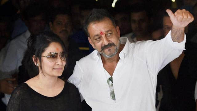 Sanjay Dutt talking about Hrithik-Kangana spat