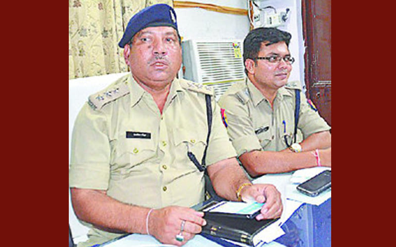 baghpat woman allegedly raped by police inspector