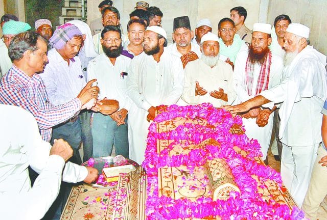 second day of urs in tajmahal 