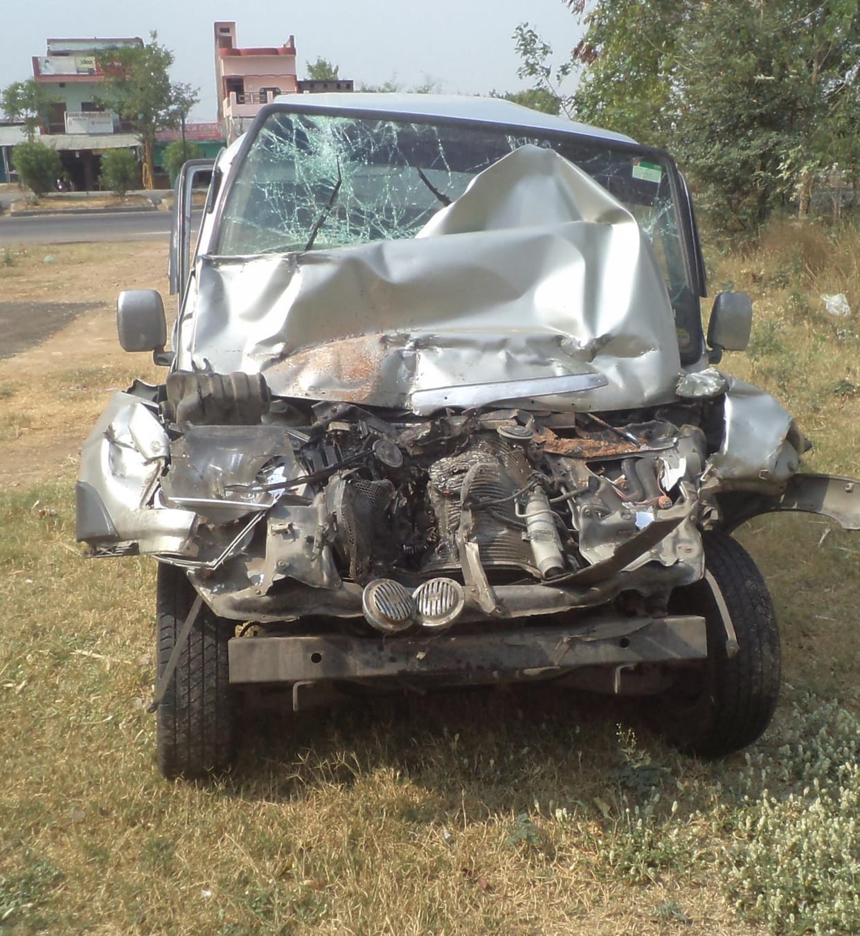Mother-son and the couple injured in accident.