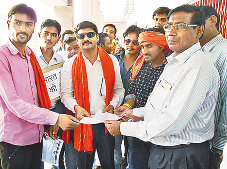 Only BJP sent a memorandum to train water