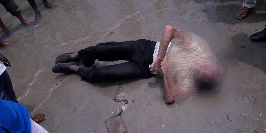 dead body of ayodhya doctor found in sarayu river