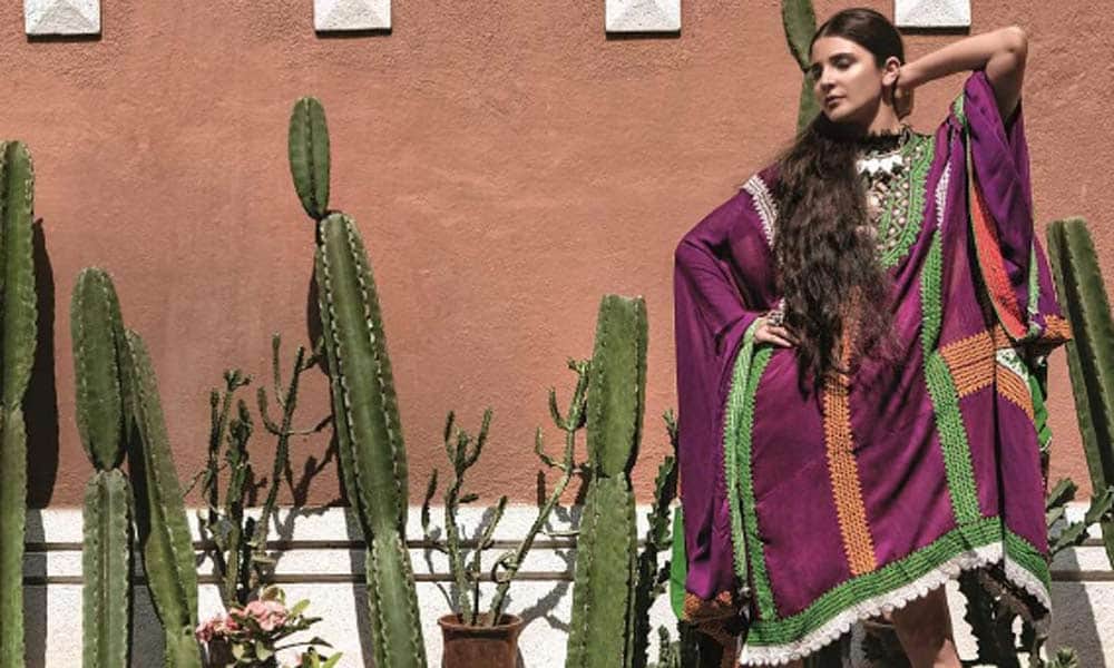 anushka sharma poses for vogue magazine