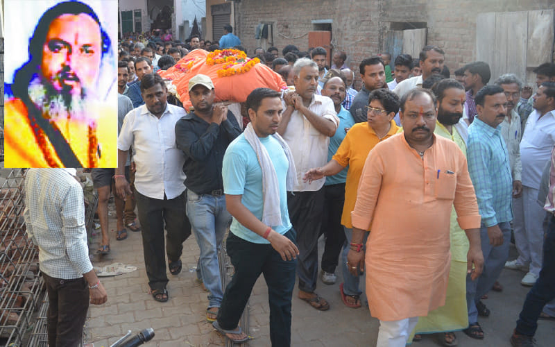 mahamandaleshwar rajendra swarup shot dead after taking out from a bore well