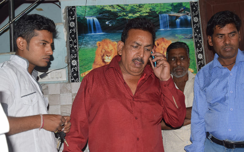 mahamandaleshwar rajendra swarup shot dead after taking out from a bore well