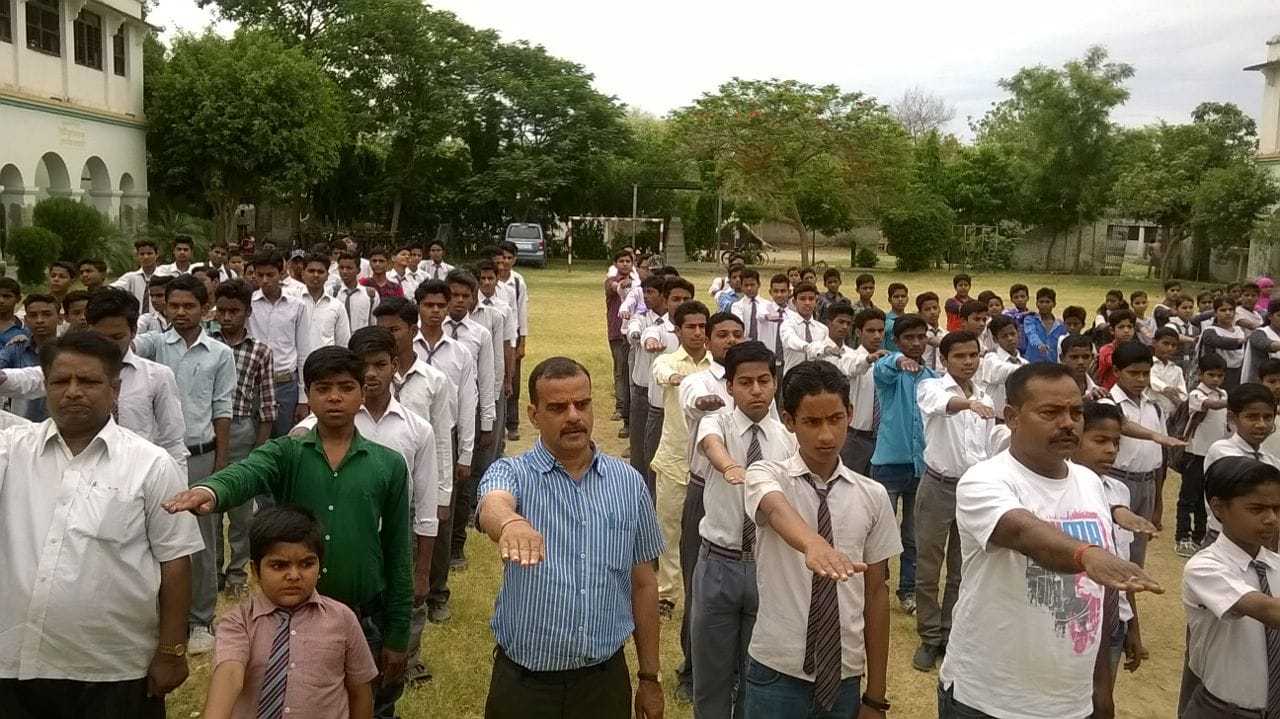 DM rajshekhar organised oath ceremony to save water in lucknow