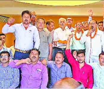 advocates rallied against SDM 