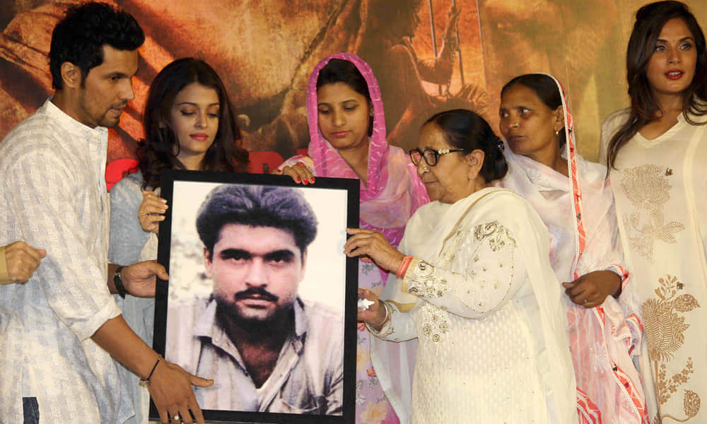 Aishwarya rai, Randeep hooda, Richa Pay Tribute To Sarabjit Singh On His Third Death Anniversary