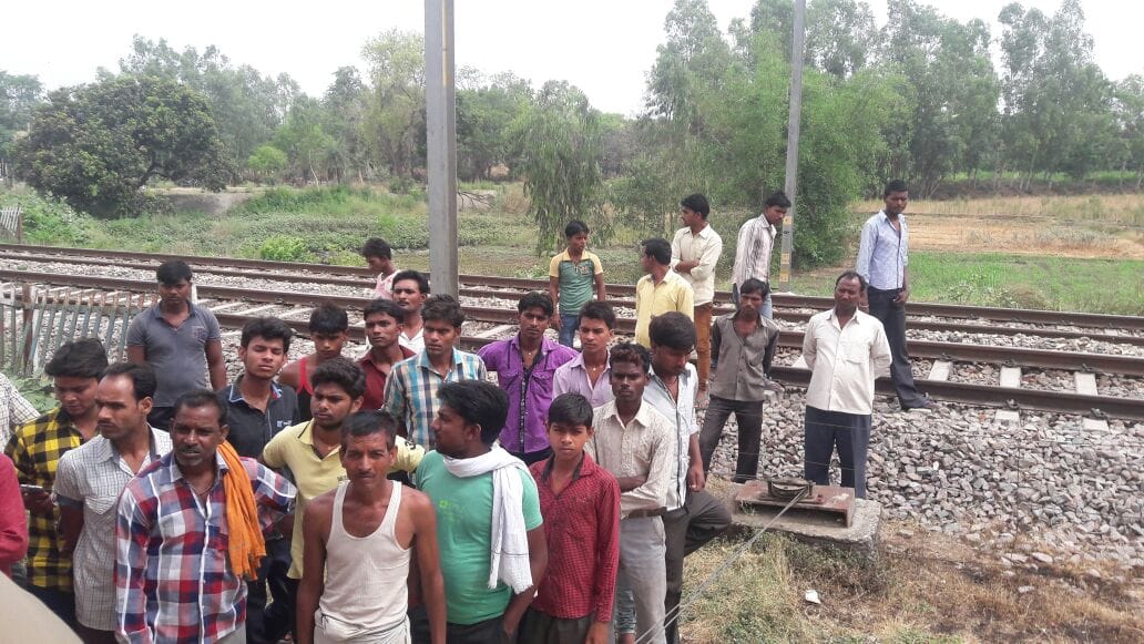 lovers committed suicide in lucknow gosaiganj