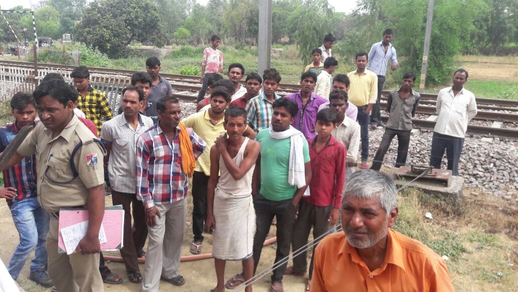 lovers committed suicide in lucknow gosaiganj