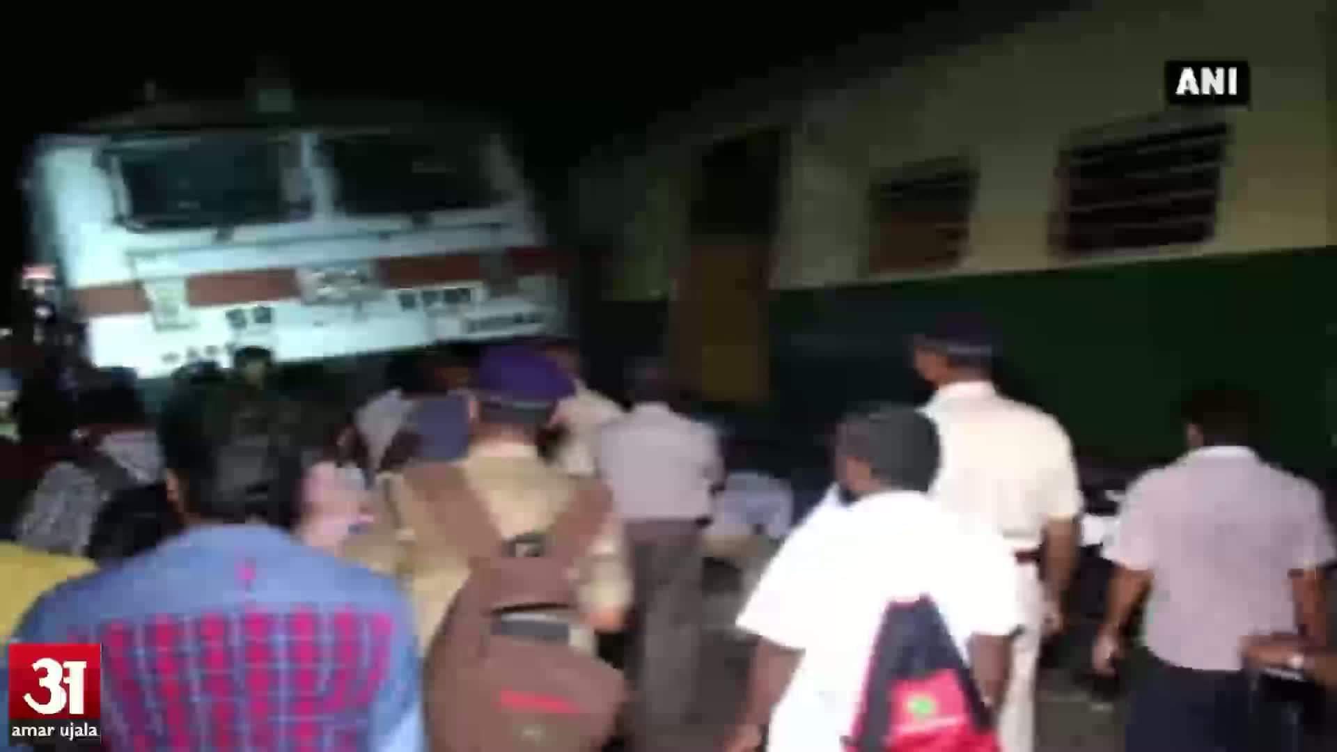 तिरुवनंतपुरम मेल के दो कोच पटरी से उतरे