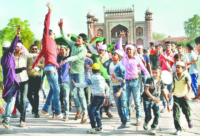 mismanagement in urs at taj