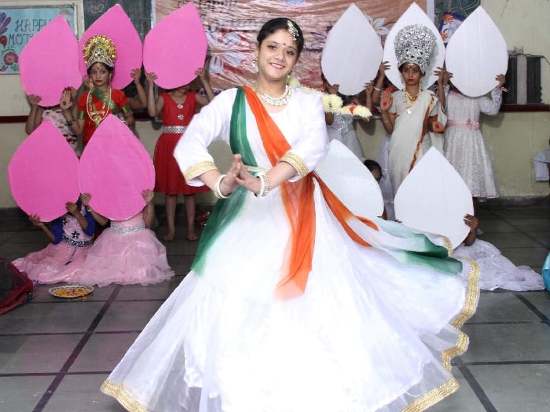 DAV Public School, Mother's Day, choreography, Patiala