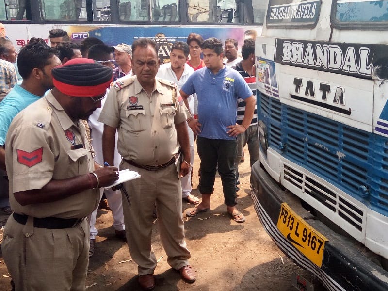 parked bus run dead, kapurthala accident, girl death in accident, kapurthala, amritsar