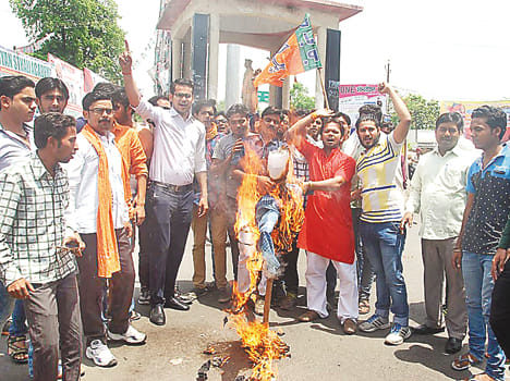 BJYM burnt effigies of the Azam