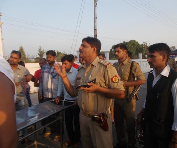 bullian traders looted