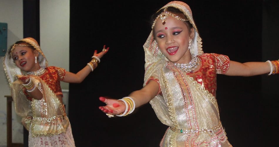 kids fashion show, home scince college, dance compitition, chandigarh art theatre