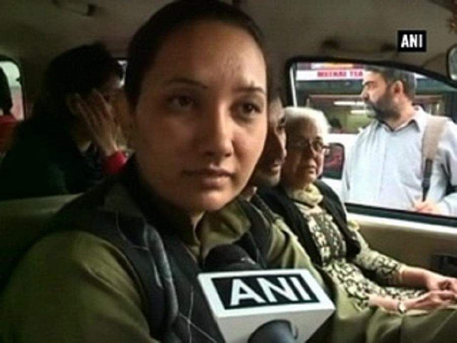 पहली महिला ड्राइवर