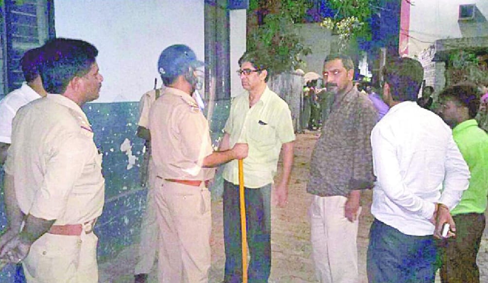 Bloody clashes between the two sects