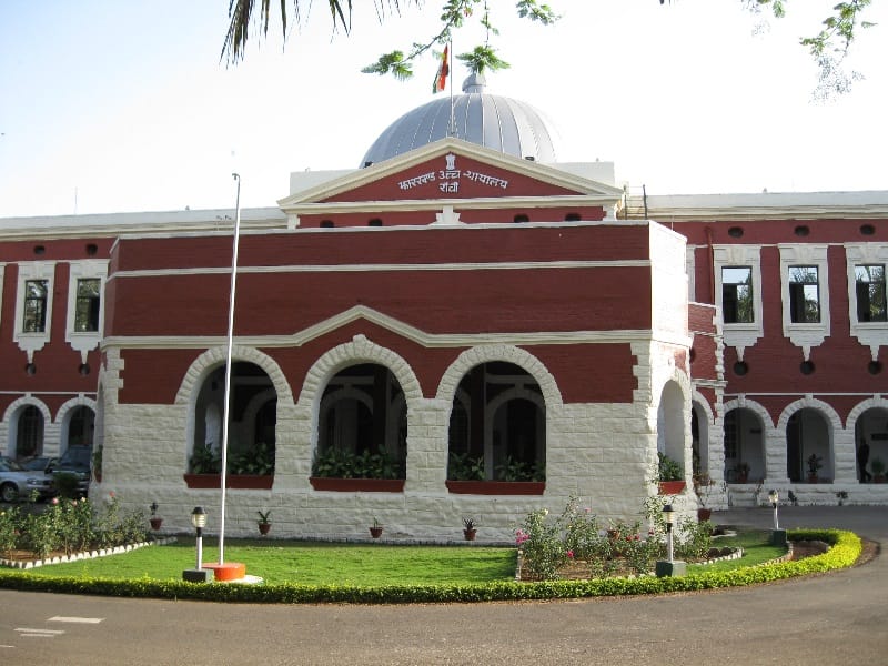 Jharkhand chief justice solved husband-wife matter's easily