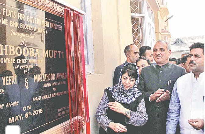 Mehbooba give instruction to estate dept