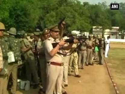 Mock drill exposes clumsy police officials in UP