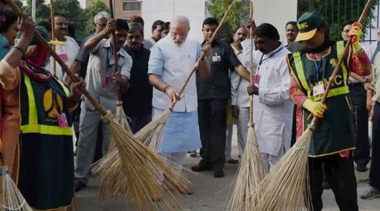modi sarkaar spends 600 crore on advertisement