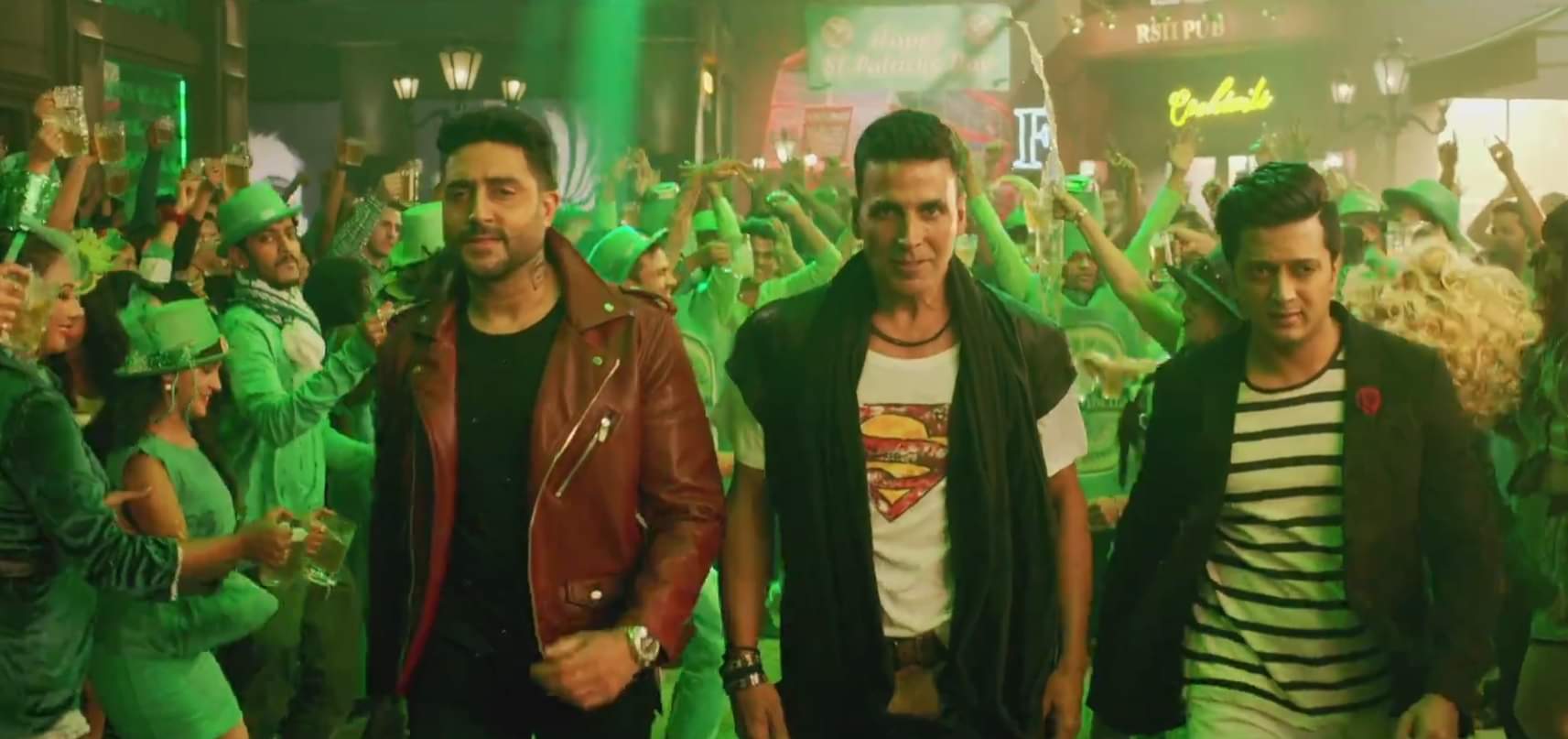 टांग उठाके वीडियो सॉन्ग