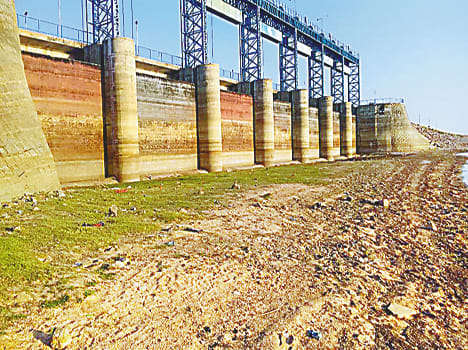 Kabri Mjgwan dam and dried, Arjun dam crisis
