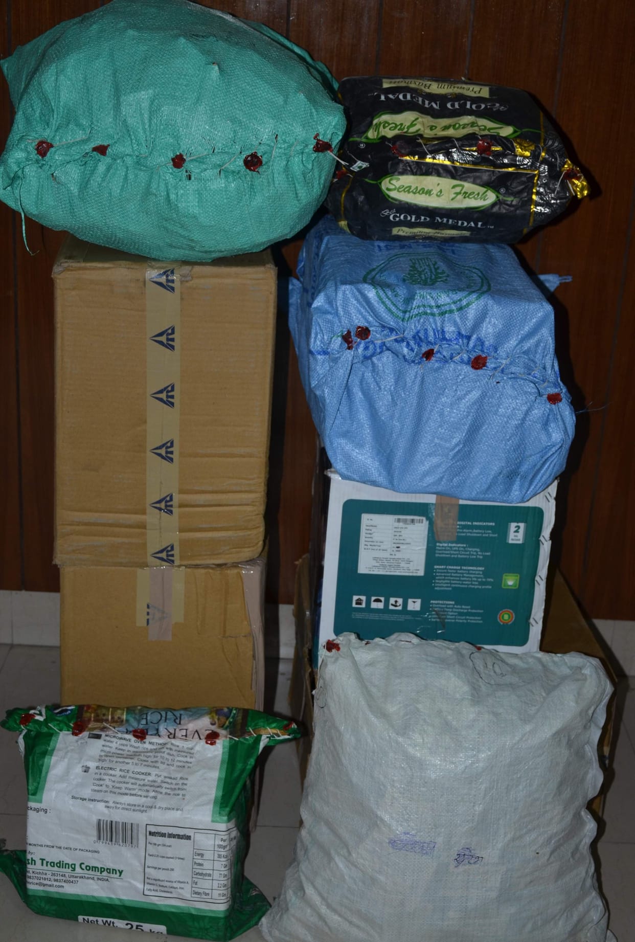 police arrested six cigarette thief.
