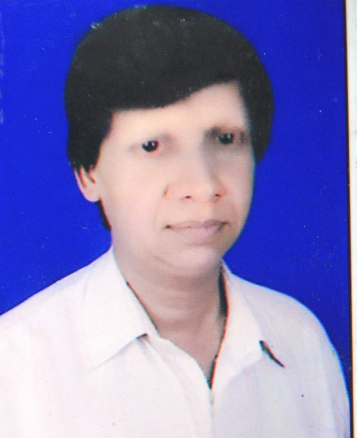  daughter lives by consuming poison, including an insurance agent