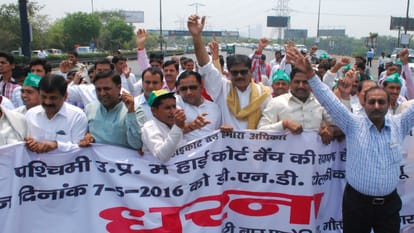 agitaion on toll tex demanding high court bench