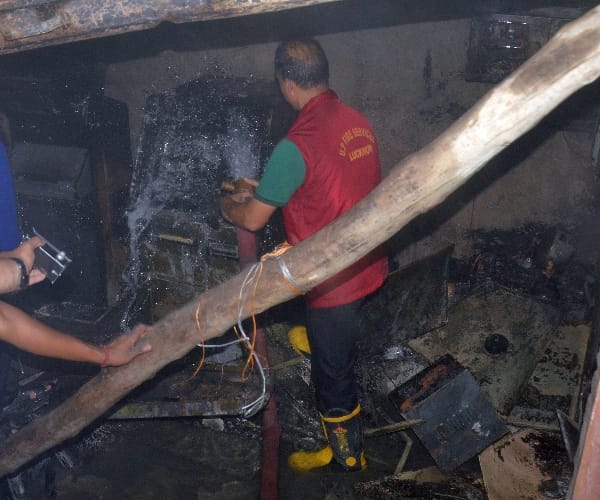 Fire in ATM in Lucknow.