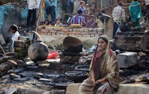 Slum fire , 44 families homeless