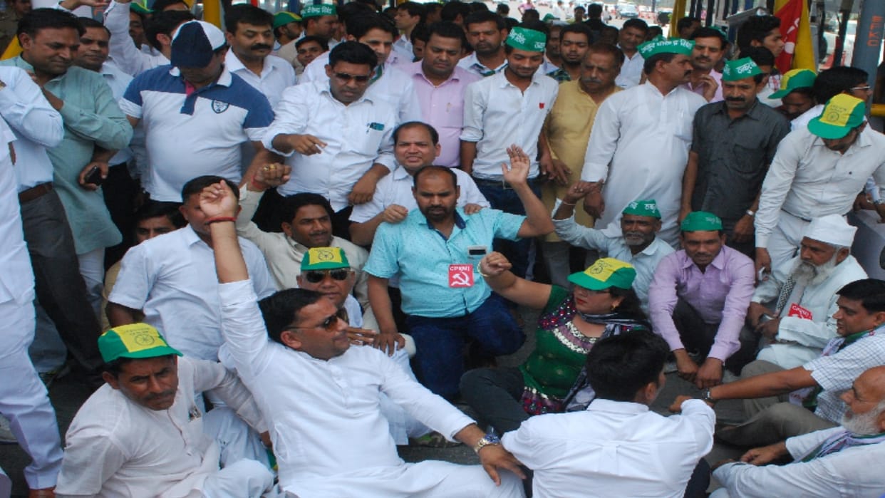 agitaion on toll tex demanding high court bench