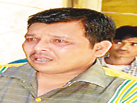 Steno peppers thrown in the eyes of class IV employees