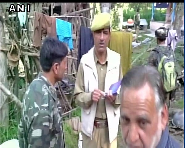 terrorists attack police post, snatch 3 rifles in Jammu and Kashmir’s Kulgam