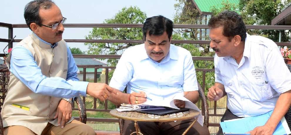 nitin gadkari returned to delhi after two day himachal visit